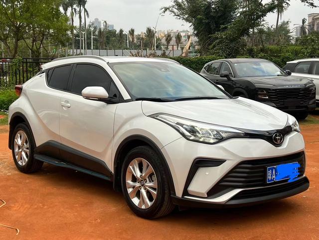 Toyota C-HR Hybrid