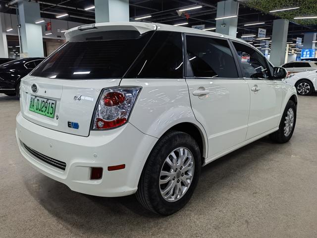 BYD e6