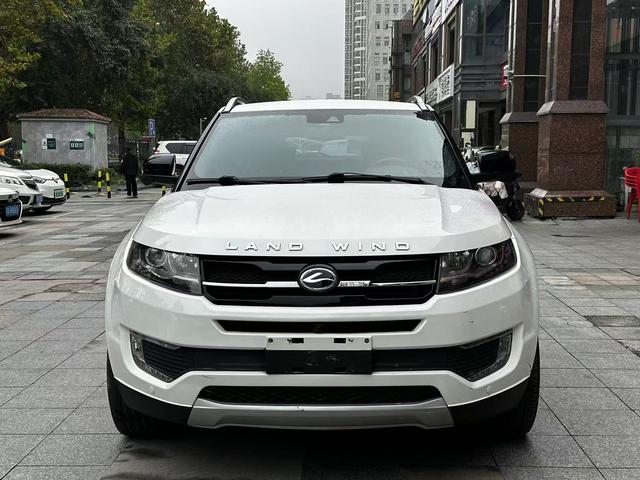 Lu Feng Landwind X7