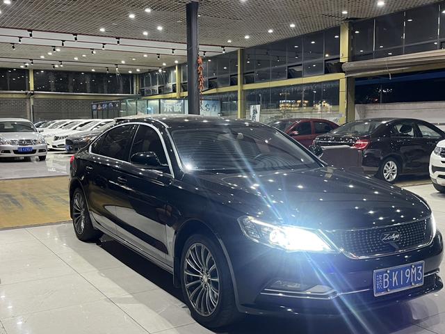 Zotye Z700