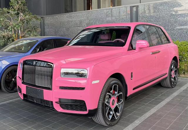 Rolls Royce Cullinan