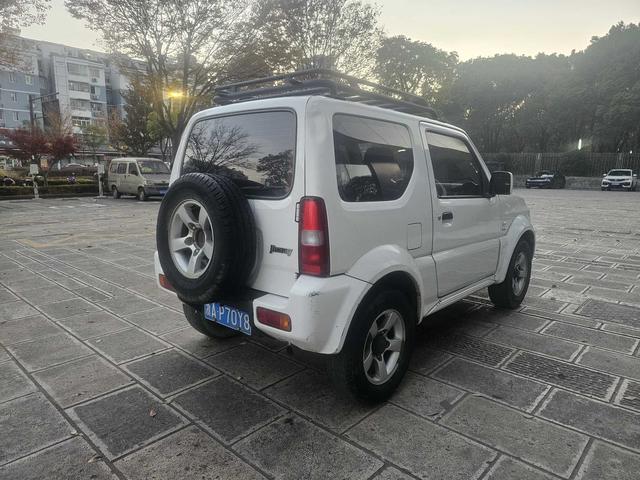 Suzuki Jimny (imported)