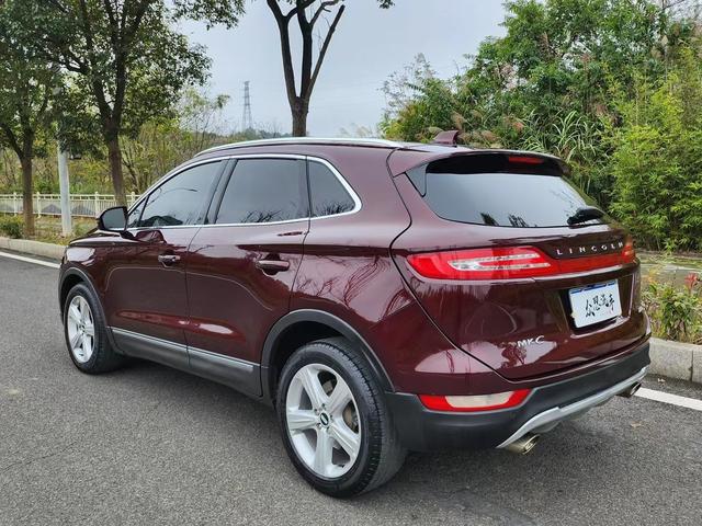 Lincoln MKC