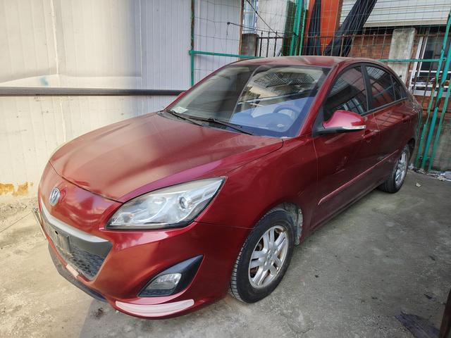 Changan Yuexiang V5