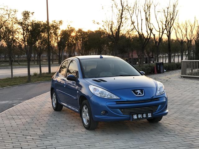 Peugeot 207