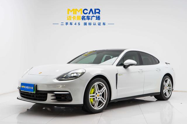 Porsche Panamera E-Hybrid