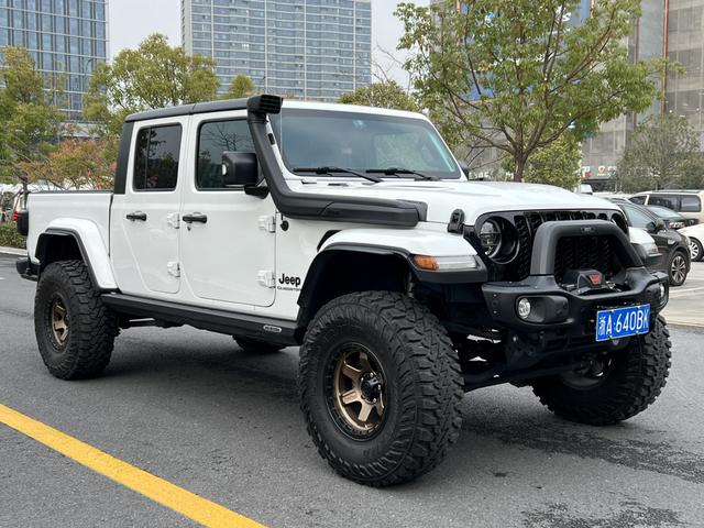 Jeep Gladiator