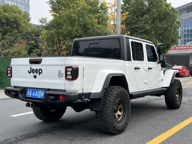 Jeep Gladiator