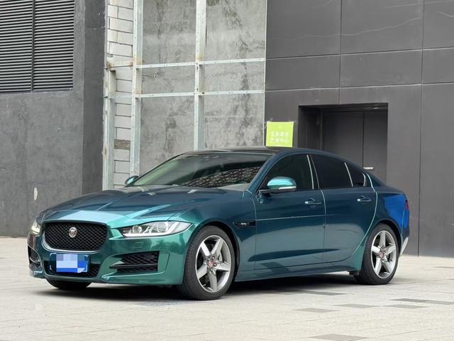 Jaguar XE