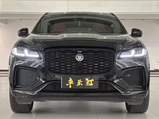 Jaguar F-PACE