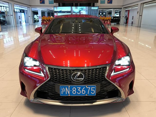 Lexus RC