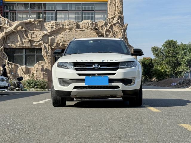 Lu Feng Landwind X7