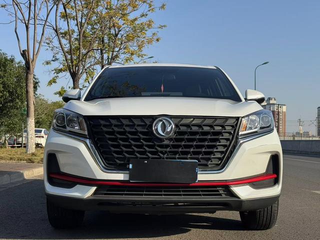 Dongfeng Fengon 500