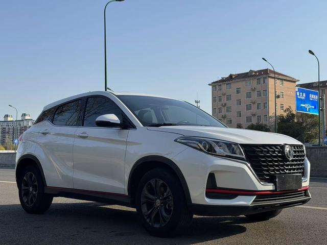 Dongfeng Fengon 500