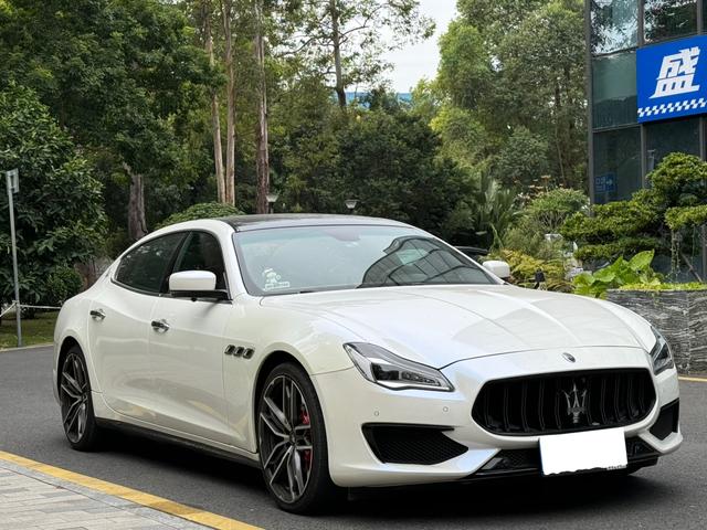 Maserati President