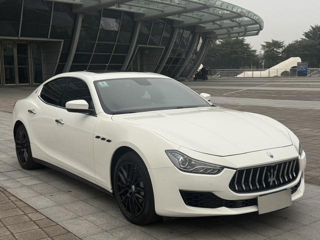 Maserati Ghibli