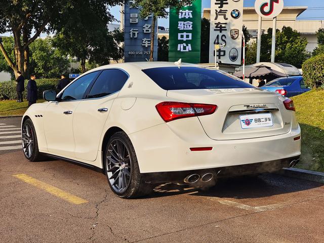 Maserati Ghibli