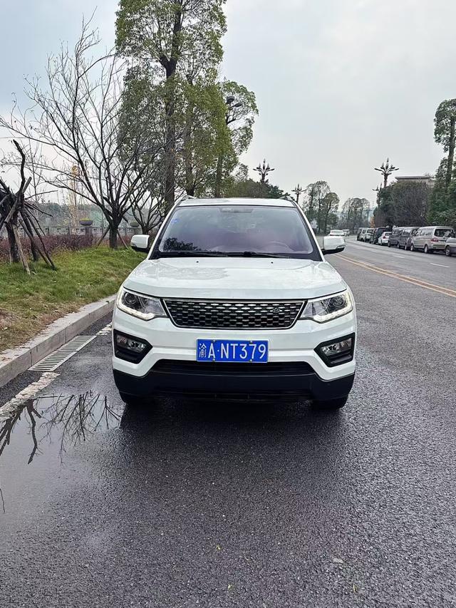 Oshan Changan Auchan CX70