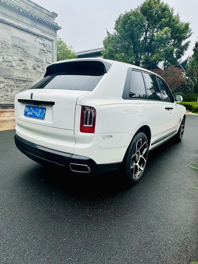 Rolls Royce Cullinan