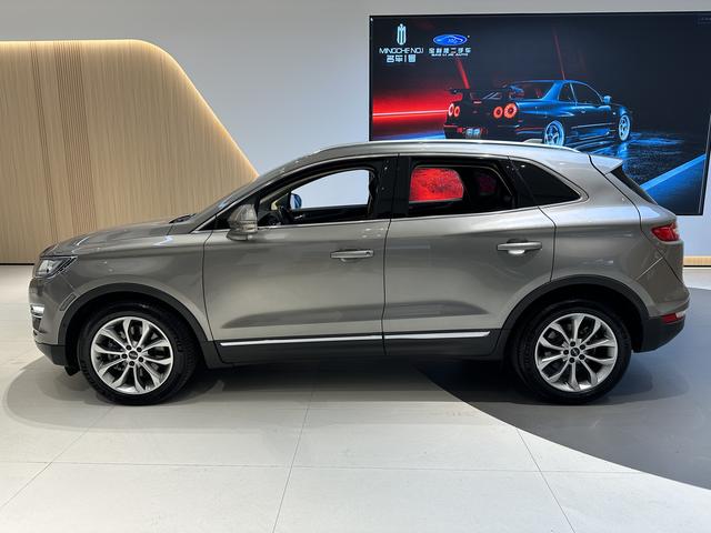 Lincoln MKC