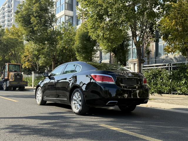 Buick LaCrosse