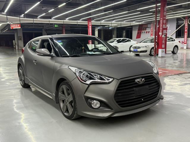 Hyundai Veloster