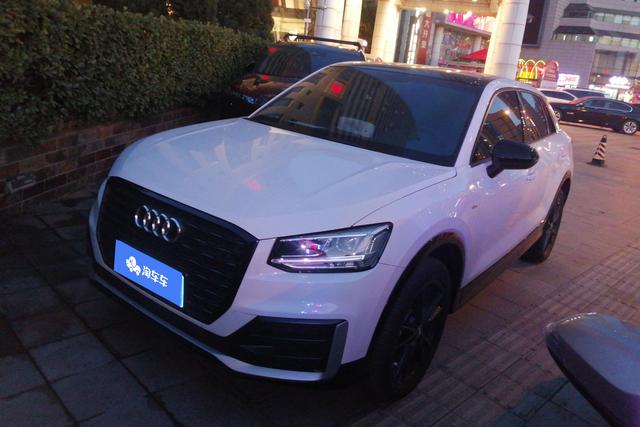 Audi Q2L