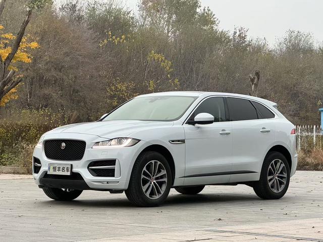 Jaguar F-PACE