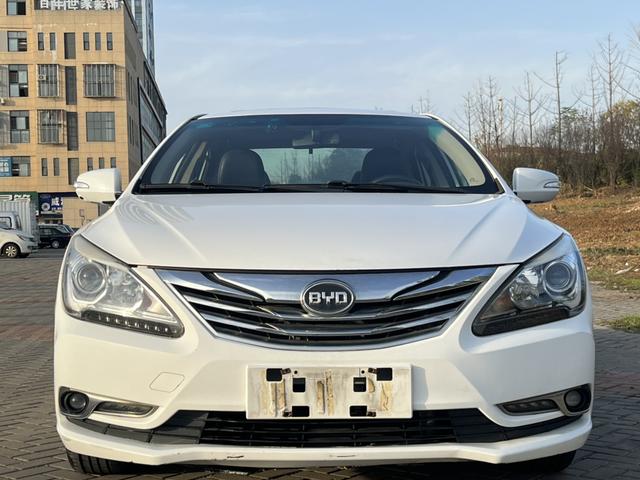 BYD G5