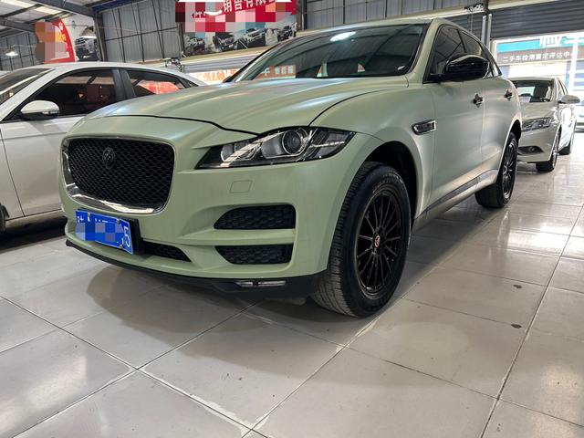 Jaguar F-PACE