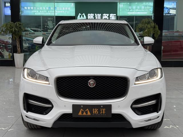 Jaguar F-PACE