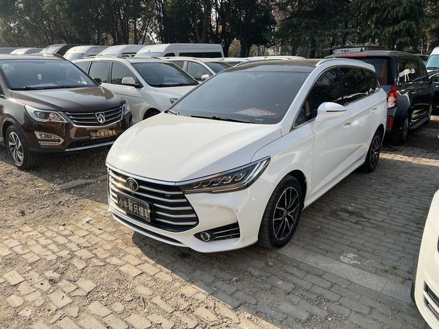 BYD Song MAX