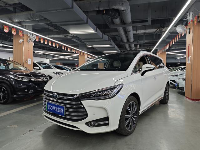 BYD Song MAX DM