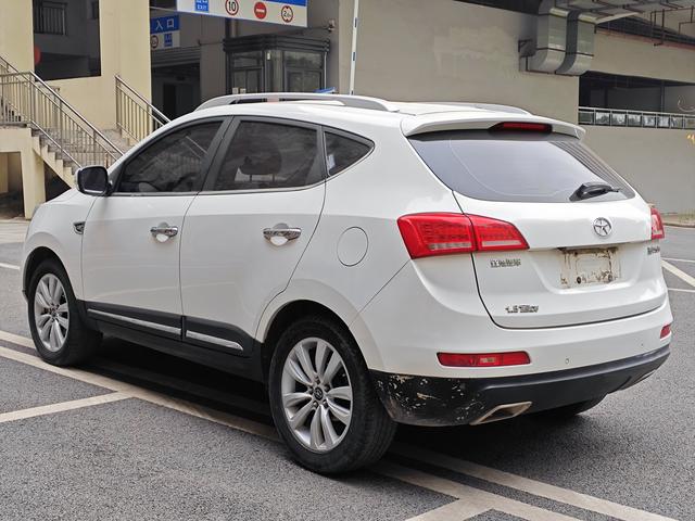 Jiangxi Ruifeng S5