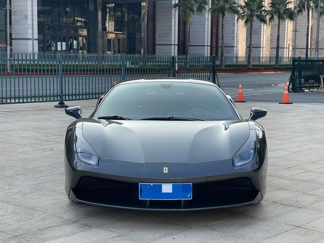 Ferrari 488