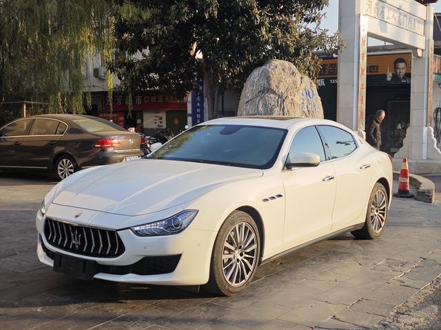 Maserati Ghibli