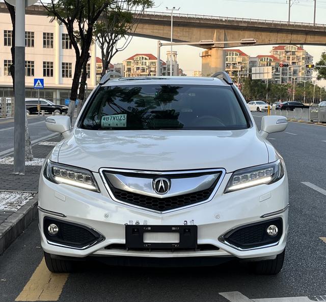 Acura RDX (imported)