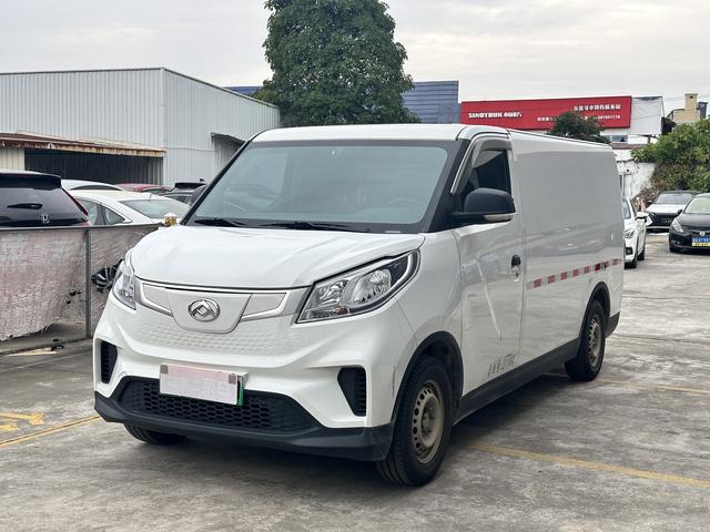 Maxus EV30