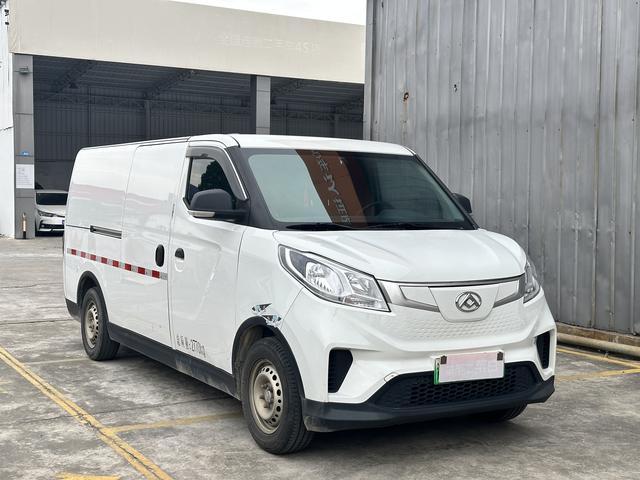 Maxus EV30