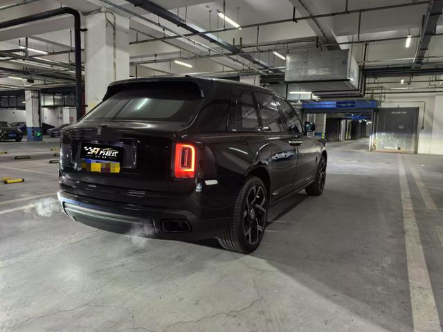 Rolls Royce Cullinan