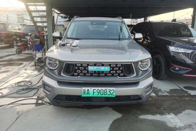 Haval second generation big dog PHEV