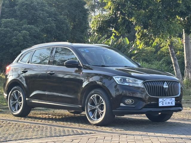 Borgward BX7