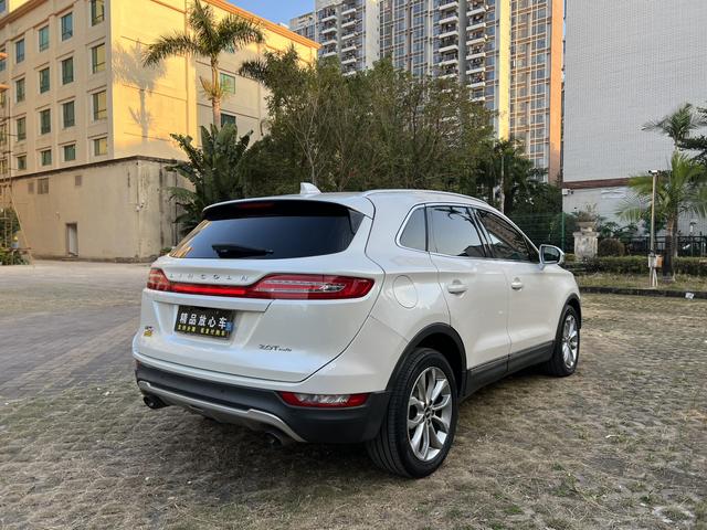 Lincoln MKC