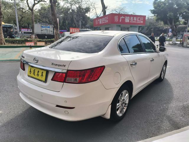 GAC Trumpchi GA5