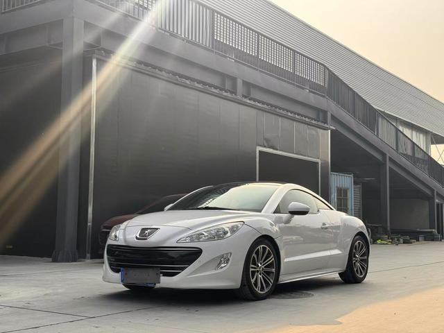 Peugeot RCZ