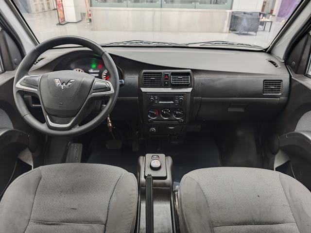 Wuling Rongguang EV