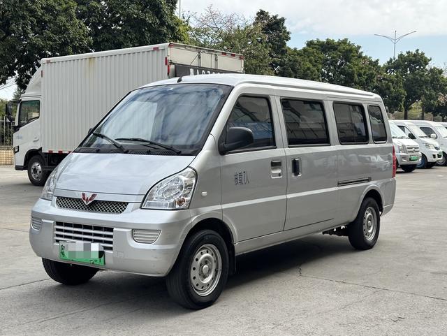 Wuling Rongguang EV