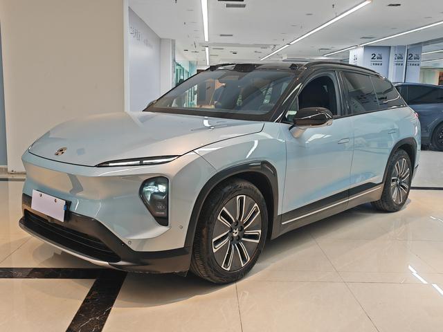 NIO ES7