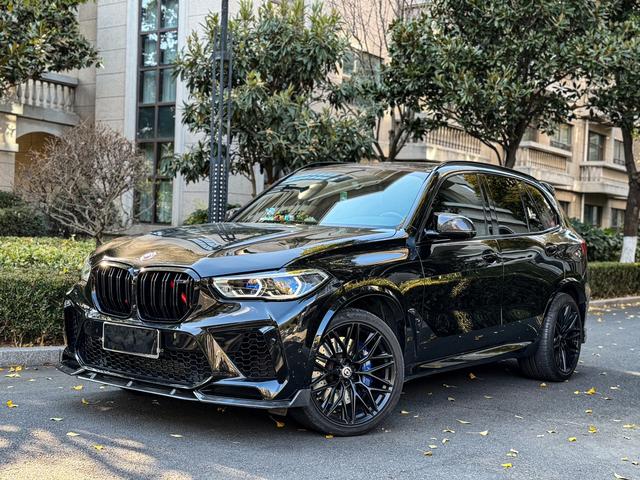 BMW X5M