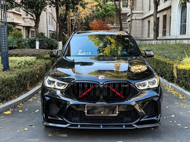 BMW X5M